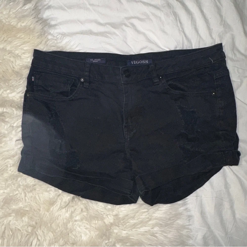 Vigoss | The Jagger Distressed Black Denim Shorts Mid Rise Cuffed Hem Size 31